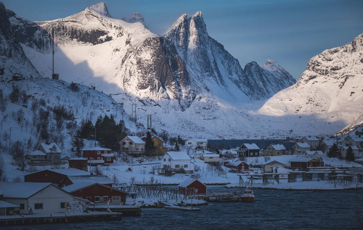 Eiendomsmegler Osterøy - boliger og nabolag i Osterøy